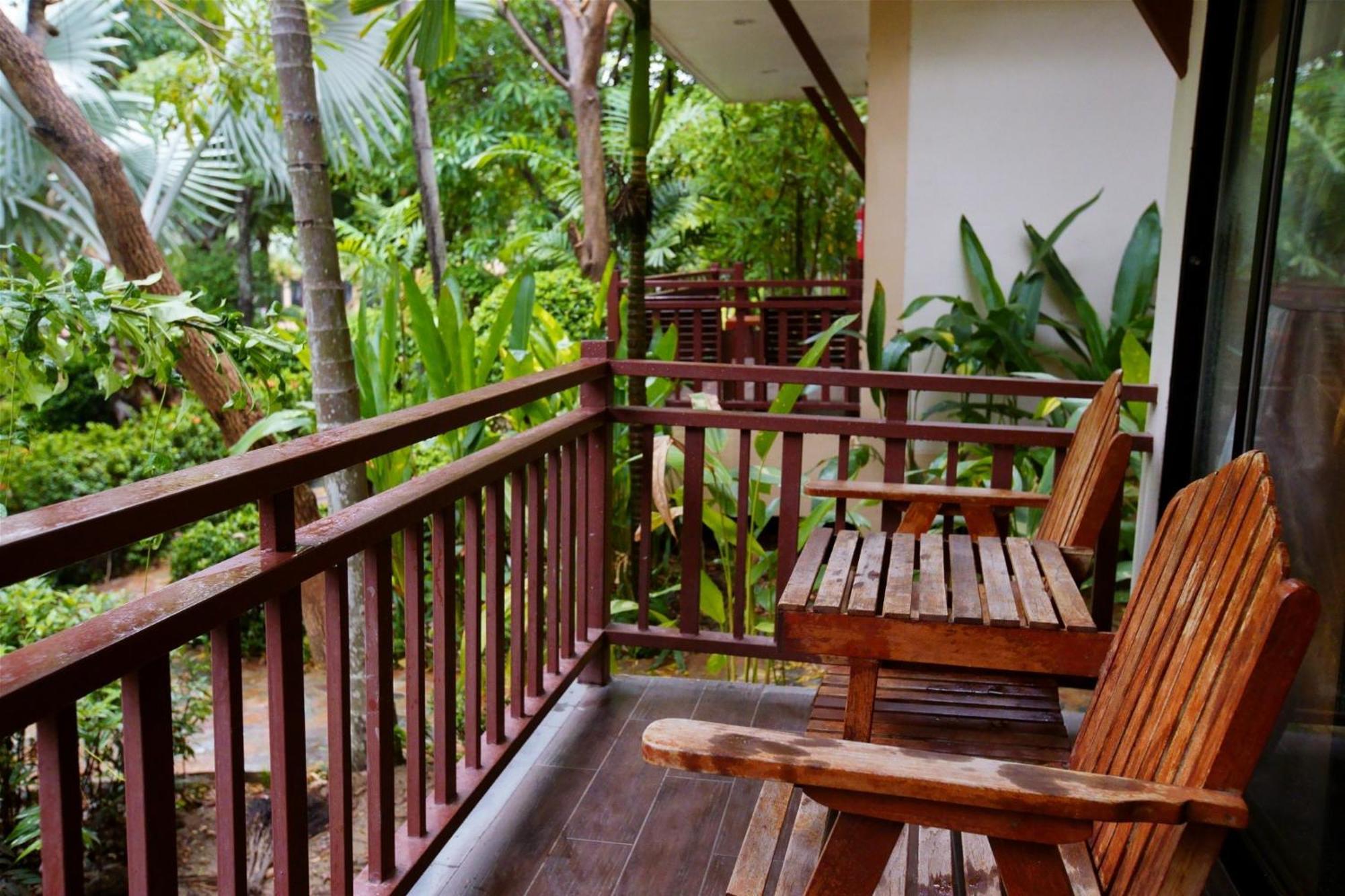 Chawalun Resort Don Tum Zewnętrze zdjęcie